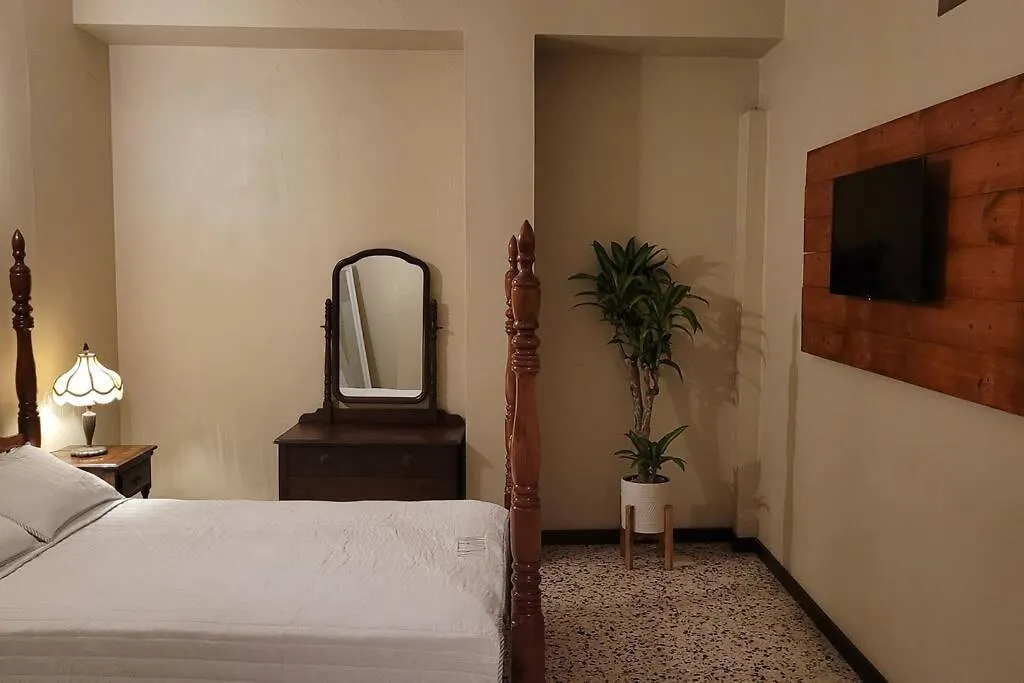Cozy Apartment/All Services/Ac Jayuya